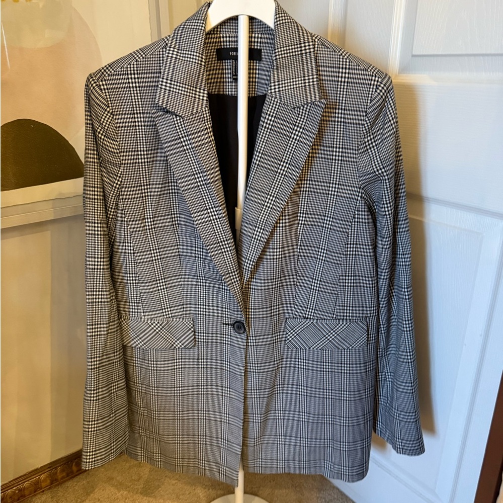Forever 21 Black & White Glen Plaid Blazer